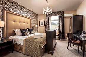 The Kylestrome Hotel