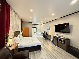 Motel 7 Inn & Suites