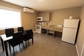 Motel 7 Inn & Suites