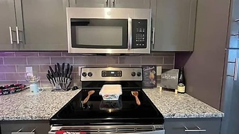 Sexy & Sensual 1BR Escape