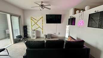 Sexy & Sensual 1BR Escape