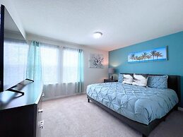 Luxurious Pool Home With Private Pool-2061lc 8 Bedroom Home by RedAwni