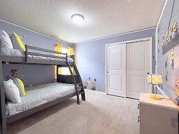 Luxurious Pool Home With Private Pool-2061lc 8 Bedroom Home by RedAwni