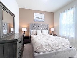 Luxurious Pool Home With Private Pool-2061lc 8 Bedroom Home by RedAwni