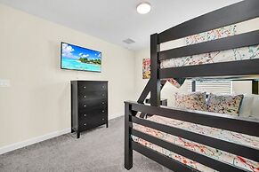 Luxury 6 Bedroom Gated Resort Villa Clo Villa by RedAwning