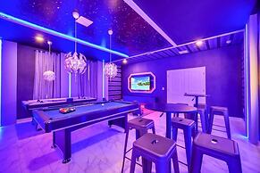 9 Bed Home With Theme Bedrooms Game Room,Pool Spa 9 Villa by RedAwning