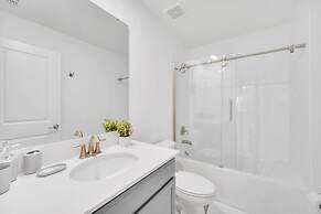 9 Bed Home With Theme Bedrooms Game Room,Pool Spa 9 Villa by RedAwning