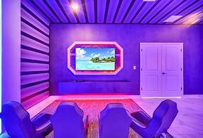 9 Bed Home With Theme Bedrooms Game Room,Pool Spa 9 Villa by RedAwning