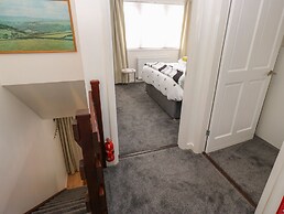 Lynton House