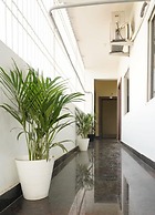 HOTEL ROYAL SUITES AND ROOMS