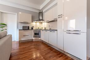 HouSmart Capo di Lucca 1