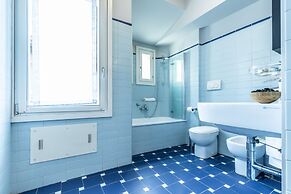 HouSmart Capo di Lucca 1