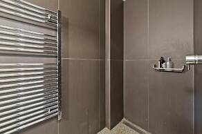 Charming 1 Bed Flat Chelsea