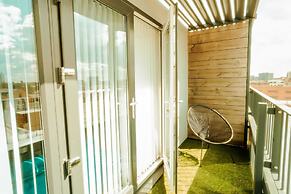 Chic 2 Bedroom Apartment Salford Quays, the Lowry