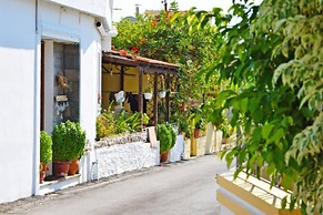 Evaggelia s Private House in Fanes Rhodes