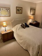 Bright Traditional 1bed Battersea Riverside Apt