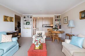 Bright Traditional 1bed Battersea Riverside Apt