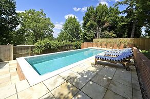 Amazing Spacious 5 Bed House Wimbledon