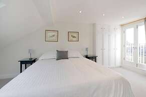 Long Stay Discounts - Spacious 4bed Battersea