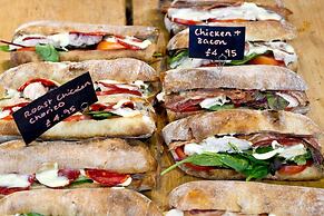 Long Stay Discounts - Spacious 4bed Battersea