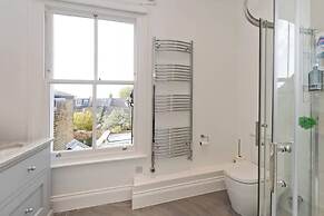 Long Stay Discounts - Spacious 4bed Battersea