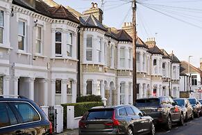 Long Stay Discounts - Spacious 4bed Battersea