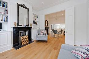 Long Stay Discounts - Spacious 4bed Battersea