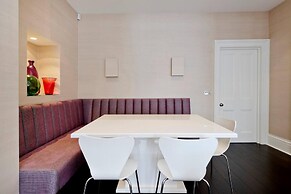 Luxury Kensington Apartment