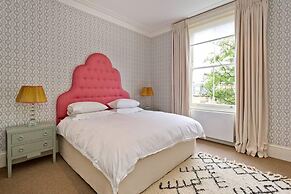 Luxury Kensington Apartment