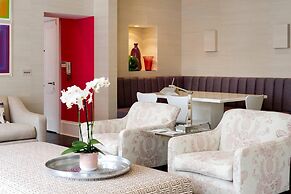 Luxury Kensington Apartment