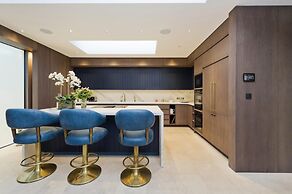 Stunning Fulham Apartment