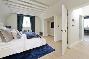 Stunning Fulham Apartment