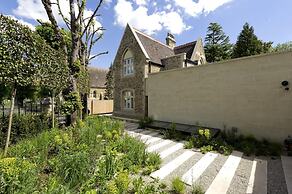 Stunning Fulham Apartment