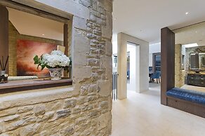 Stunning Fulham Apartment