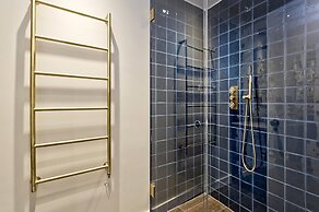 Stunning Fulham Apartment