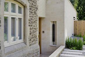 Stunning Fulham Apartment