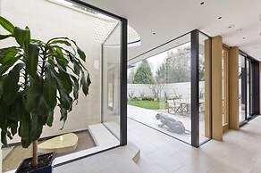 Stunning Fulham Apartment