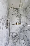 Stunning Fulham Apartment