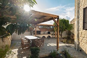 Antama Cretan Living