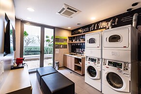 Pinheiros Best Studio Pool Parking  Wifi