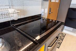 Pinheiros Best Studio Pool Parking  Wifi