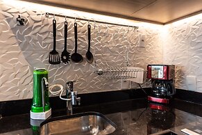 Pinheiros Best Studio Pool Parking  Wifi