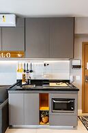 Pinheiros Best Studio Pool Parking  Wifi