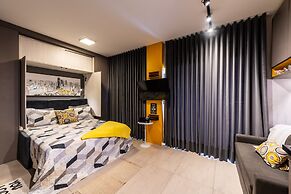 Pinheiros Best Studio Pool Parking  Wifi