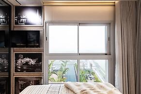 Stunning Views | Luxurious Apartment with Marginal Pinheiros View at R