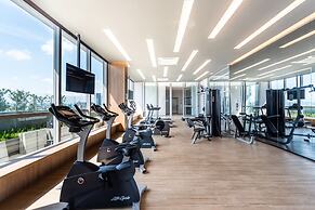 Stunning Views | Luxurious Apartment with Marginal Pinheiros View at R