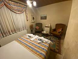 Sinasos Arnovalley Hotel