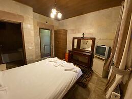 Sinasos Arnovalley Hotel