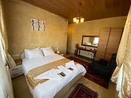 Sinasos Arnovalley Hotel