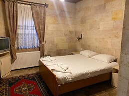 Sinasos Arnovalley Hotel